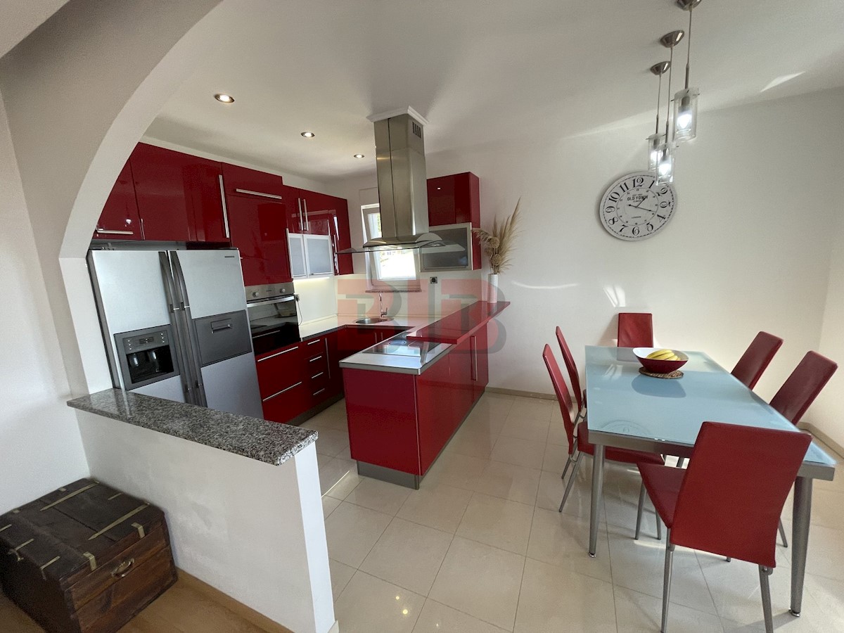 Apartma Na predaj - PRIMORSKO-GORANSKA  OPATIJA 