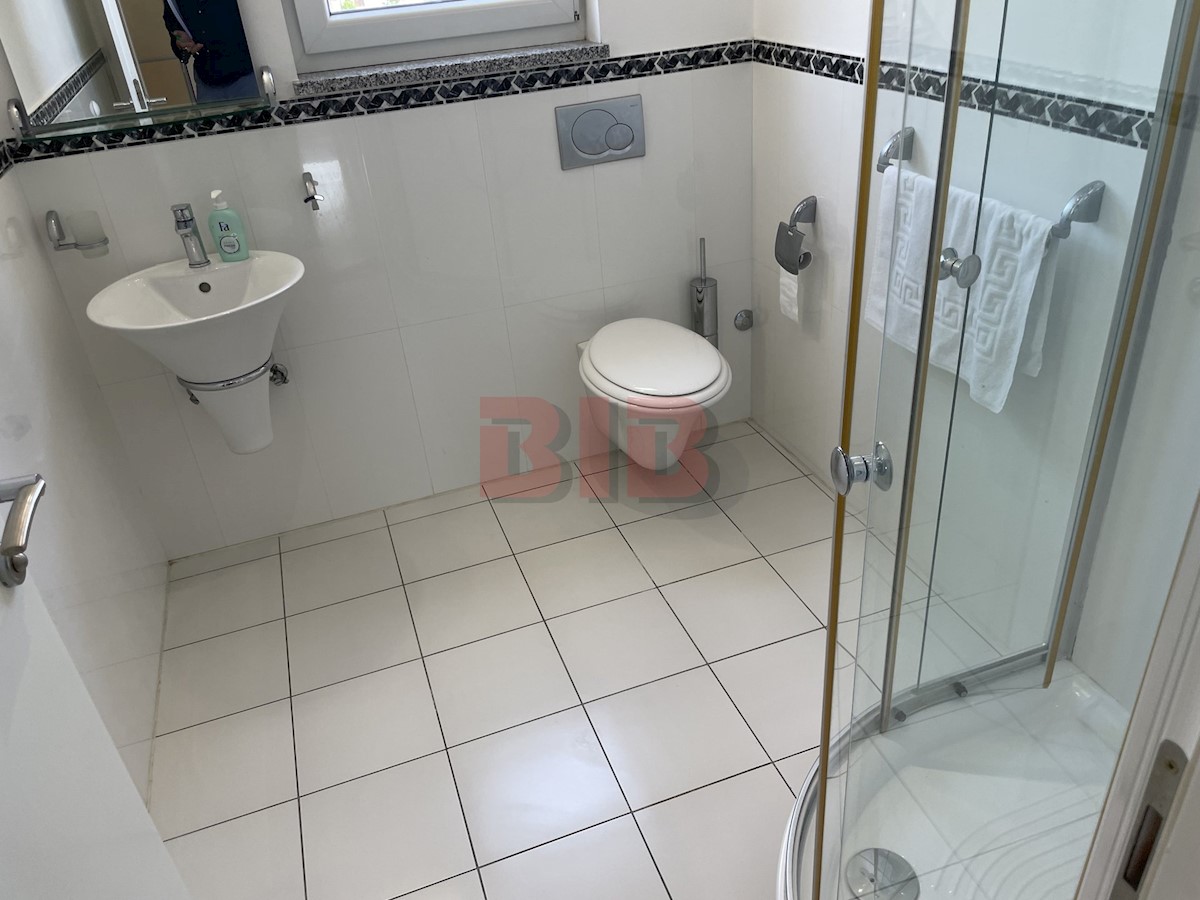 Apartma Na predaj - PRIMORSKO-GORANSKA  OPATIJA 
