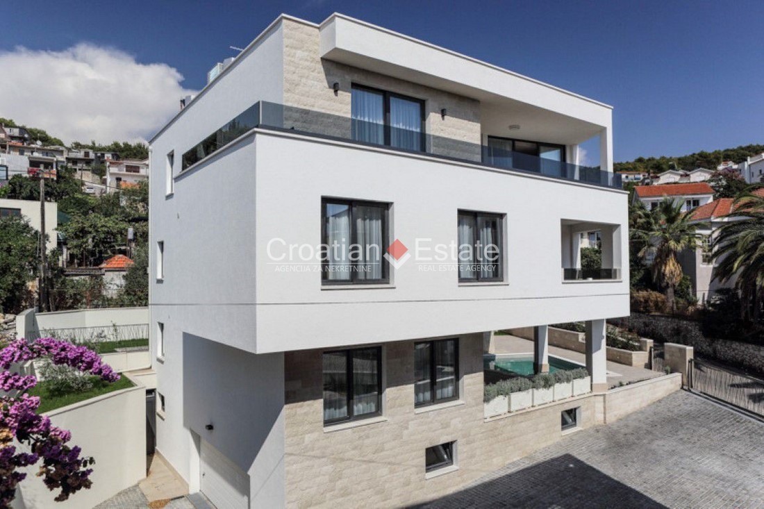 Casa In vendita - SPLITSKO-DALMATINSKA  ČIOVO 