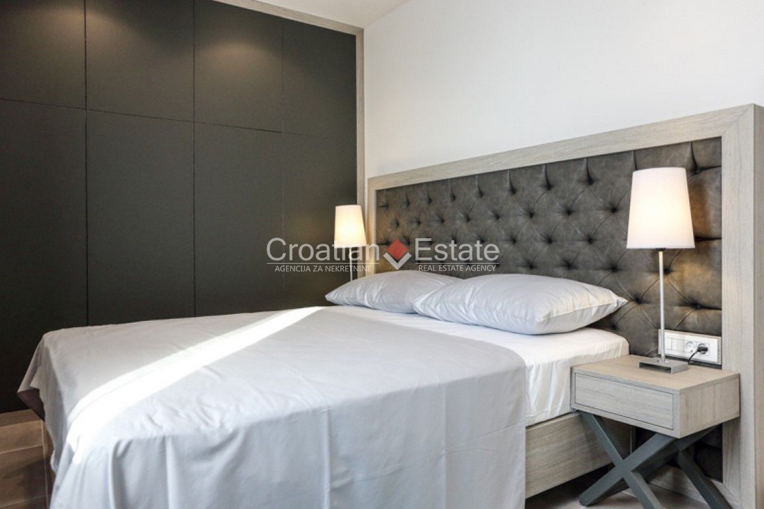 Casa In vendita - SPLITSKO-DALMATINSKA  ČIOVO 
