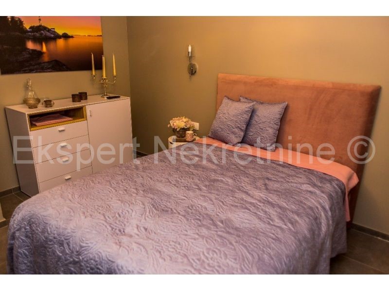 Apartma Naprodaj - SPLITSKO-DALMATINSKA  Čiovo