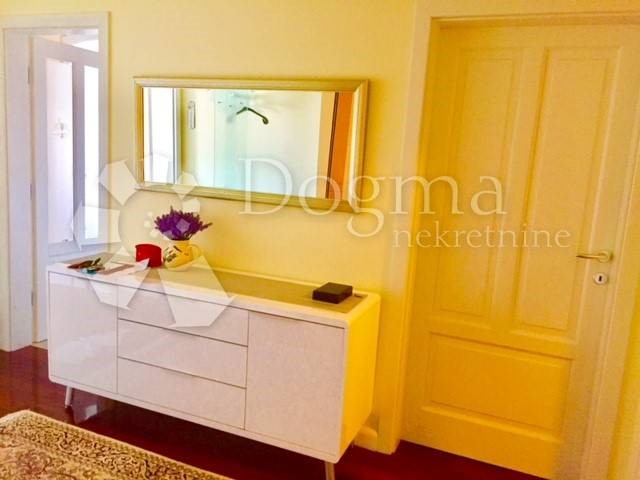 Flat For sale - PRIMORSKO-GORANSKA  OPATIJA 