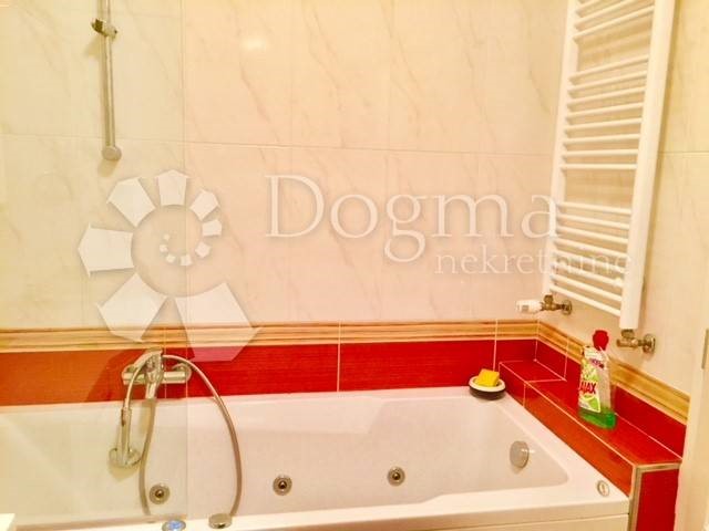 Flat For sale - PRIMORSKO-GORANSKA  OPATIJA 