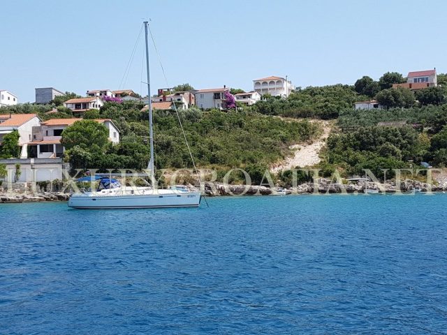 Zemljište na prodaju 1250 m² – Nečujam