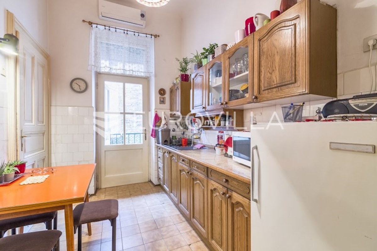 Apartment Zu verkaufen - GRAD ZAGREB  ZAGREB 