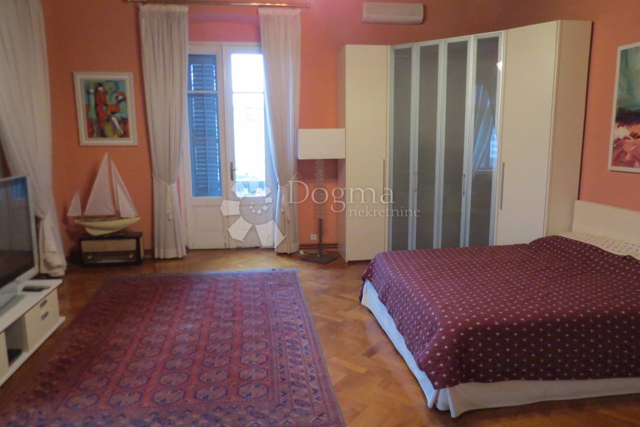 Apartma Za najem - PRIMORSKO-GORANSKA  OPATIJA 