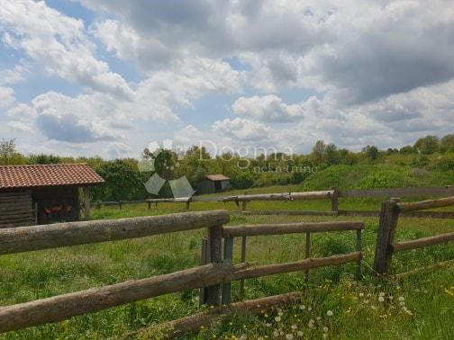 Land For sale - ISTARSKA  PAZIN 