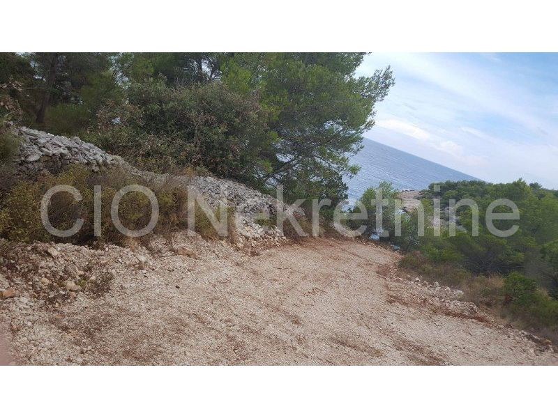 Land For sale - SPLITSKO-DALMATINSKA  BRAČ 