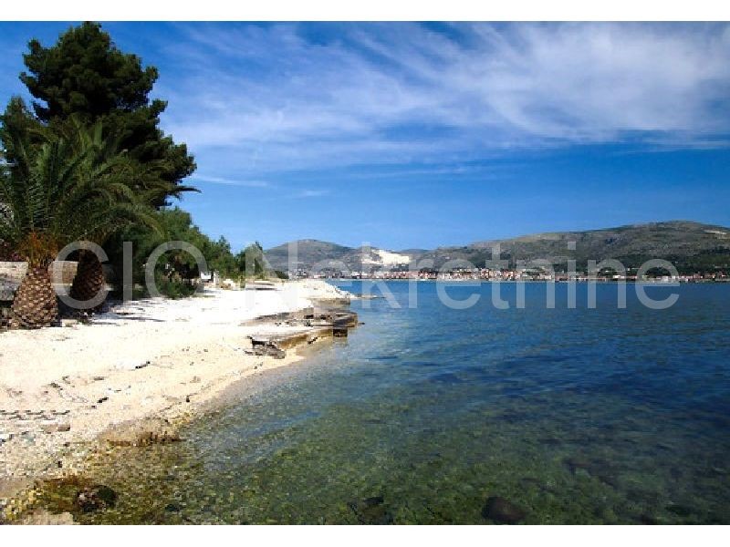 Grundstück Zu verkaufen - SPLITSKO-DALMATINSKA  TROGIR 