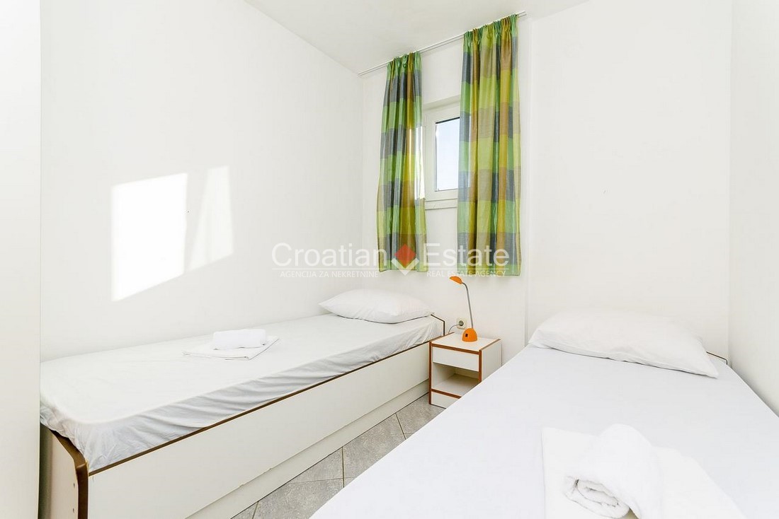 Haus Zu verkaufen - SPLITSKO-DALMATINSKA  ČIOVO 