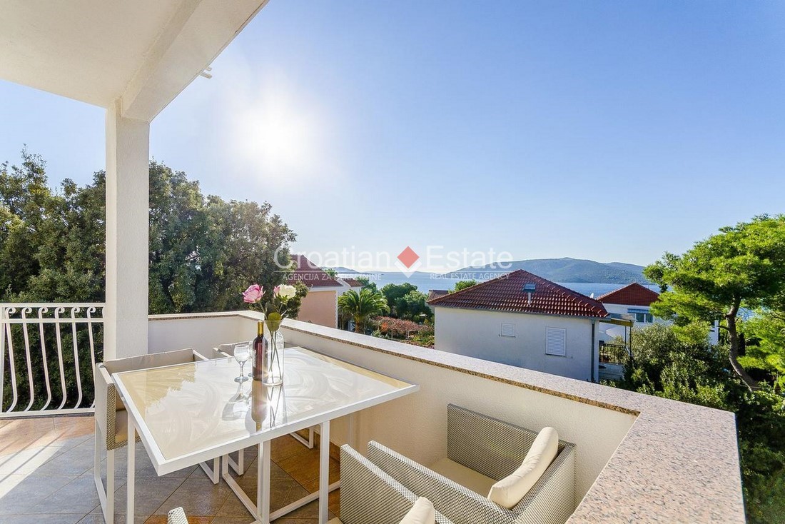 Haus Zu verkaufen - SPLITSKO-DALMATINSKA  ČIOVO 