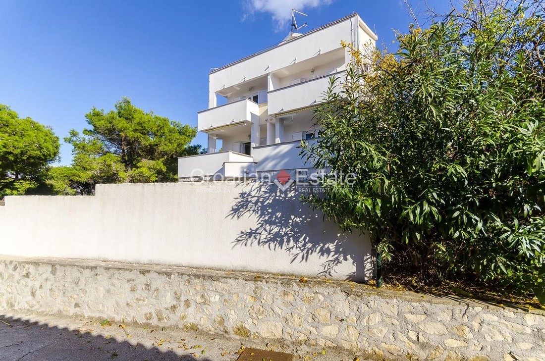 Haus Zu verkaufen - SPLITSKO-DALMATINSKA  ČIOVO 