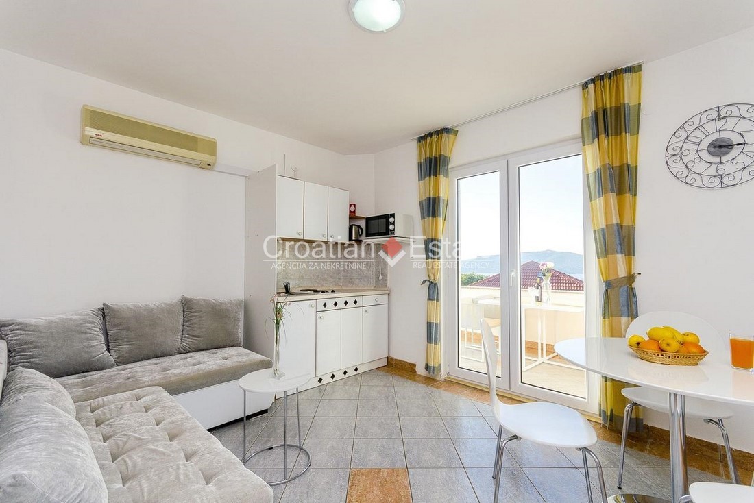 Haus Zu verkaufen - SPLITSKO-DALMATINSKA  ČIOVO 