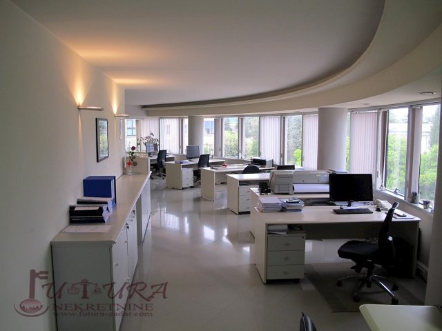 Komerčné na predaj 131 m² – Voštarnica