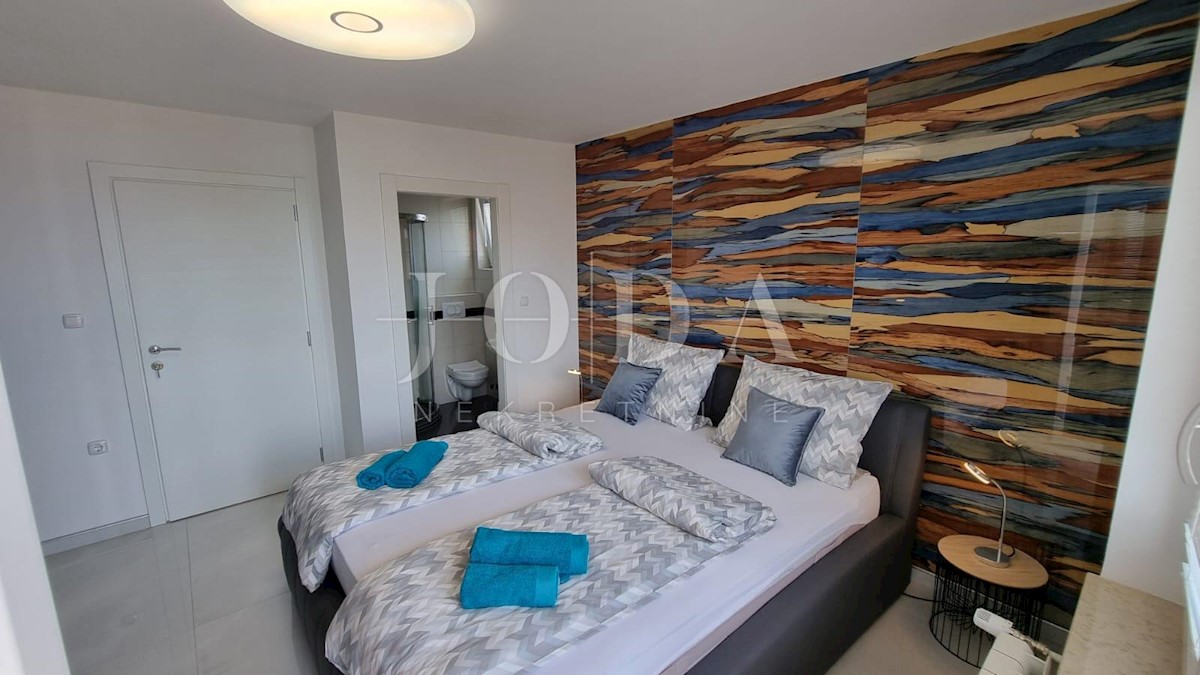 House For sale - PRIMORSKO-GORANSKA  CRIKVENICA 