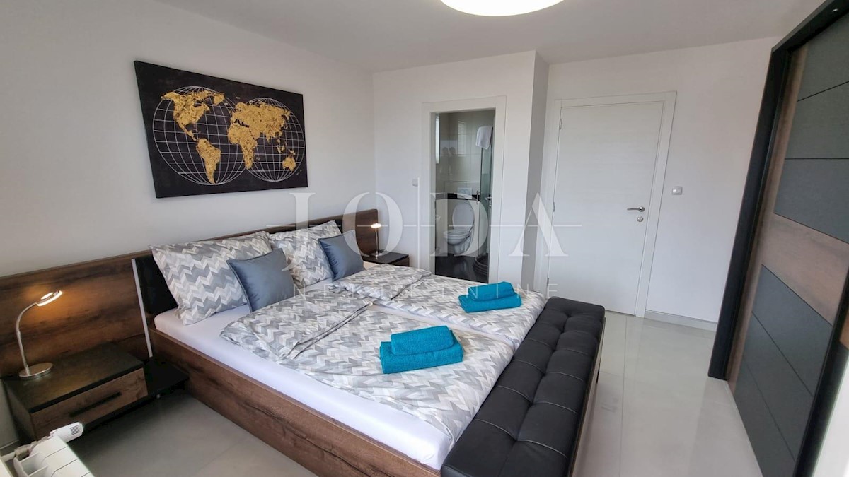 House For sale - PRIMORSKO-GORANSKA  CRIKVENICA 