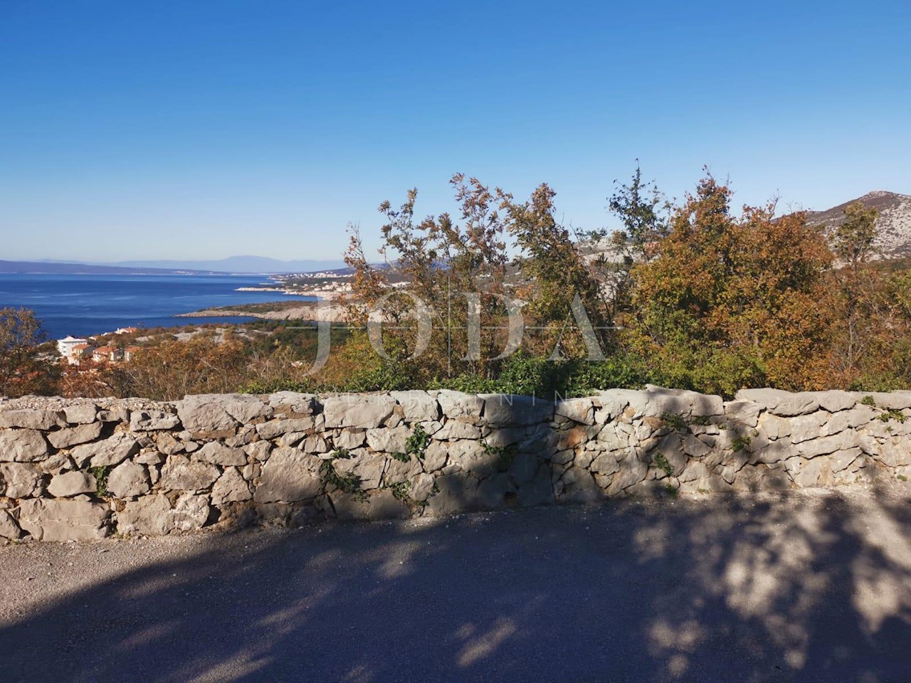 Parcela Na predaj - PRIMORSKO-GORANSKA  NOVI VINODOLSKI 