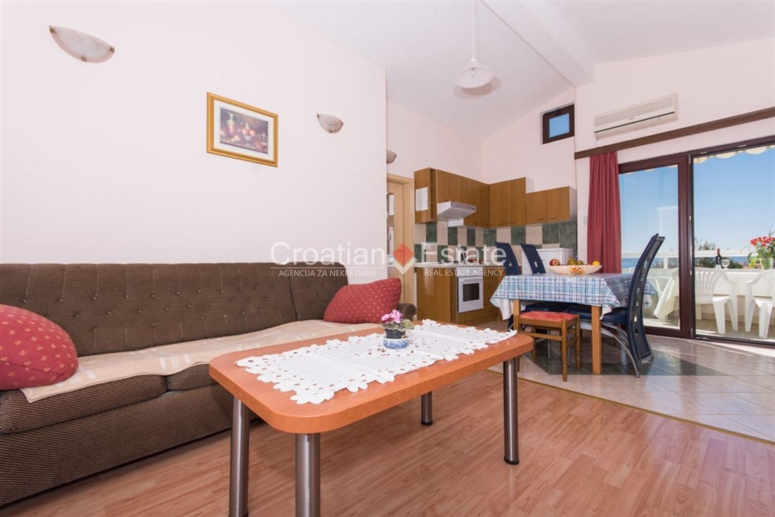Haus Zu verkaufen - SPLITSKO-DALMATINSKA  ČIOVO 
