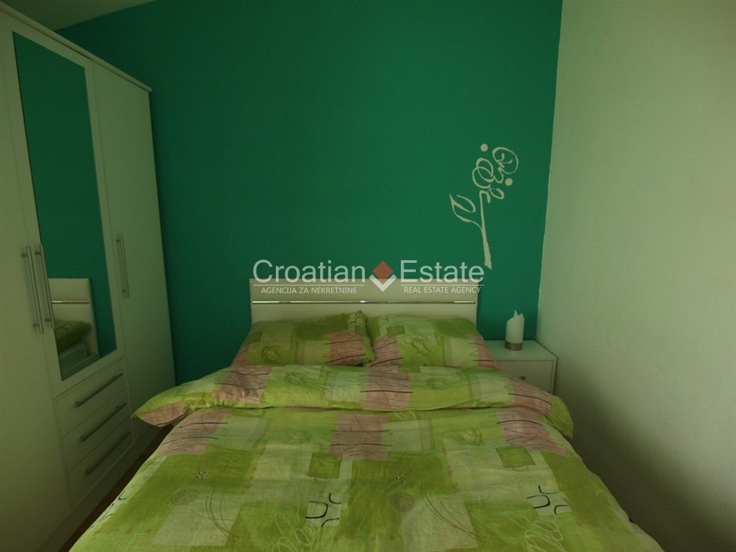 Haus Zu verkaufen - SPLITSKO-DALMATINSKA  ČIOVO 