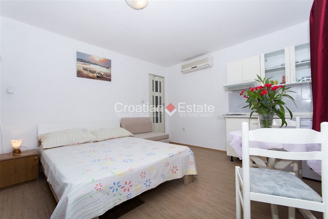 Haus Zu verkaufen - SPLITSKO-DALMATINSKA  ČIOVO 