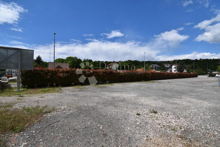 Parcela za najem 2000 m² – Čavle