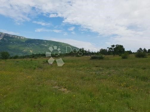 Pozemek na prodej 5287 m² – Kršan