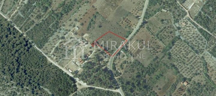 Zemljište na prodaju 4000 m² – Vodice