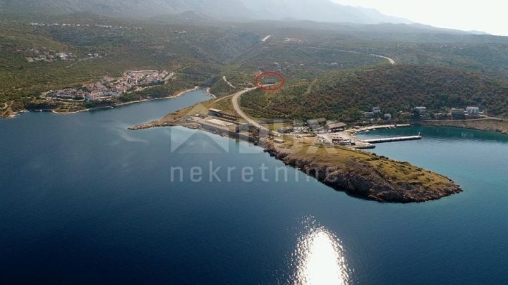 House for sale 500 m² – Stinica