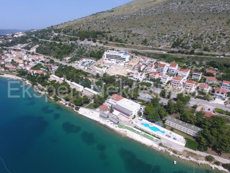 Hiša Na predaj - SPLITSKO-DALMATINSKA  SEGET 