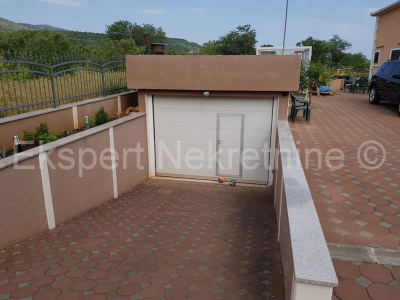 Kuća Na prodaju - SPLITSKO-DALMATINSKA  MARINA 
