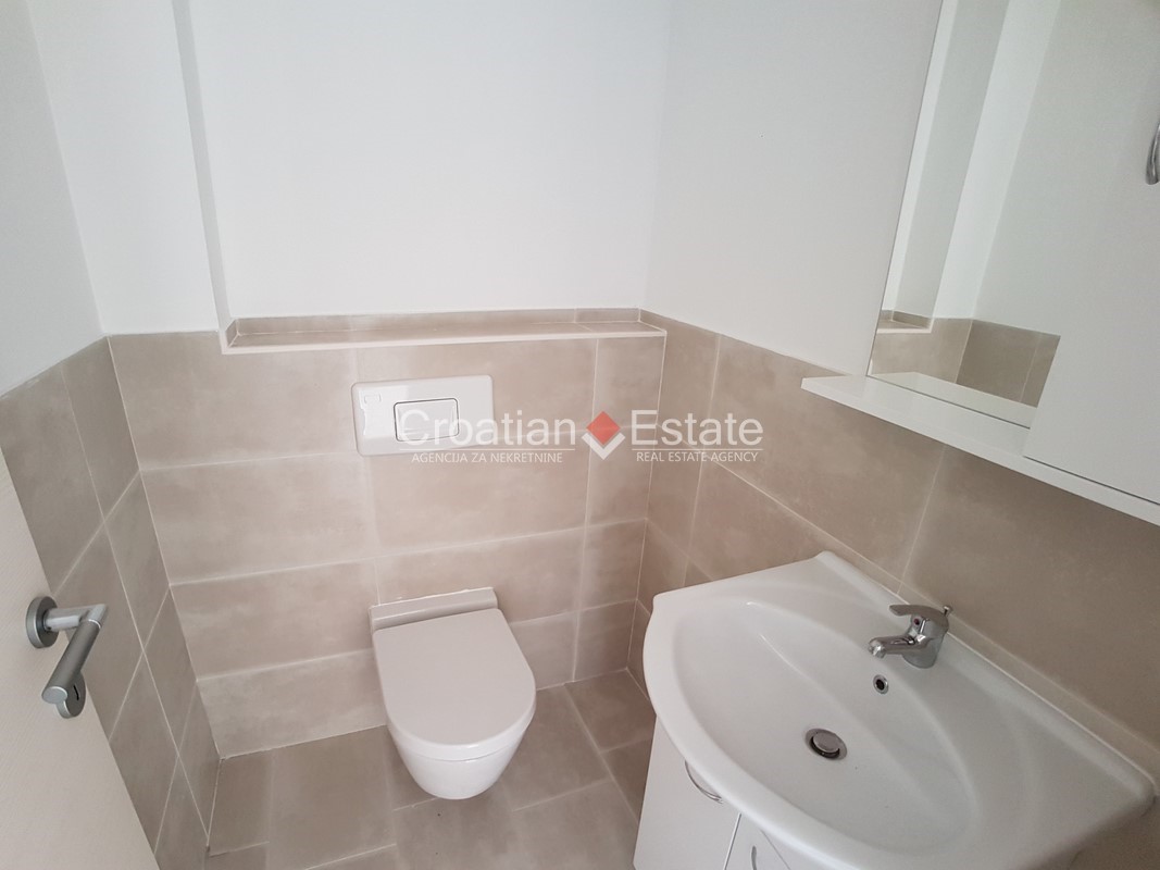 House For sale - SPLITSKO-DALMATINSKA  BRAČ 