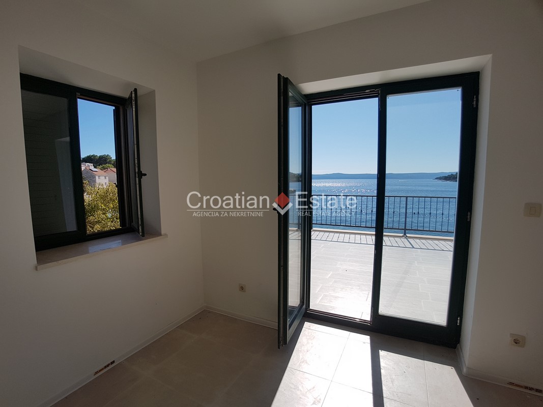 House For sale - SPLITSKO-DALMATINSKA  BRAČ 