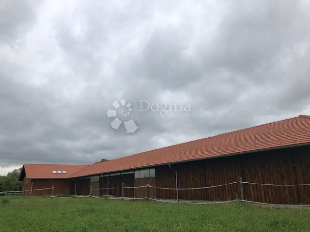 Terreno In vendita - ZAGREBAČKA  DUBRAVA 