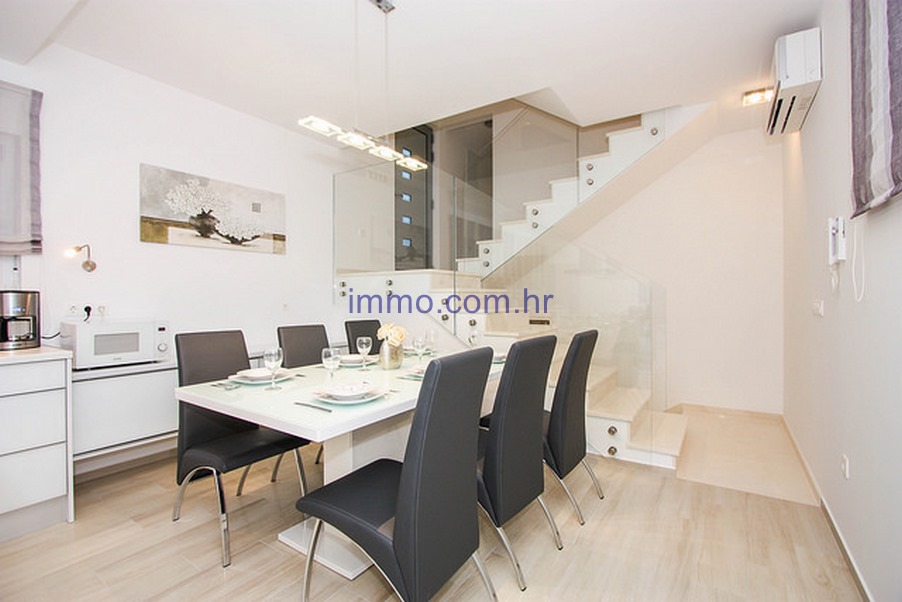 House For sale - SPLITSKO-DALMATINSKA  ČIOVO 