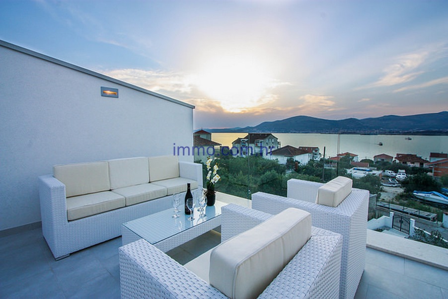 House For sale - SPLITSKO-DALMATINSKA  ČIOVO 