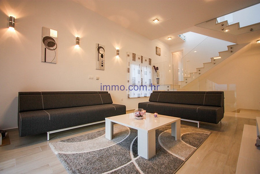 House For sale - SPLITSKO-DALMATINSKA  ČIOVO 