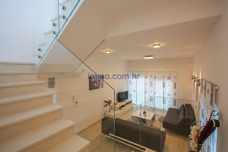 House For sale - SPLITSKO-DALMATINSKA  ČIOVO 