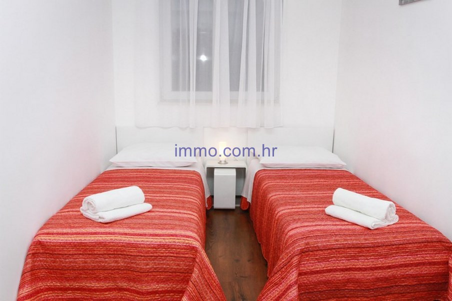 Casa In vendita - SPLITSKO-DALMATINSKA  ČIOVO 
