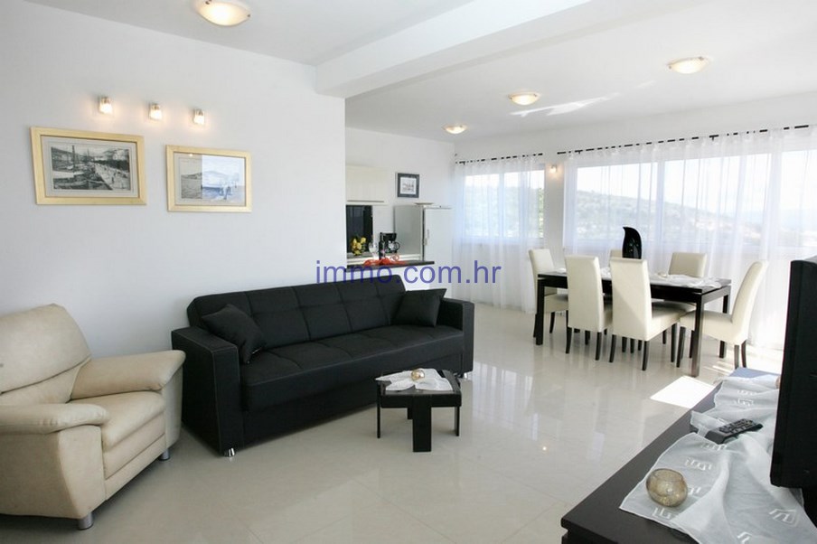 Casa In vendita - SPLITSKO-DALMATINSKA  ČIOVO 