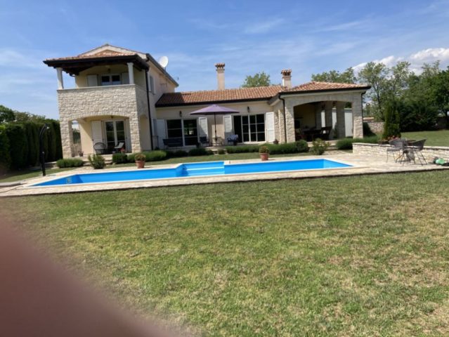 House for sale 220 m² – Žminj