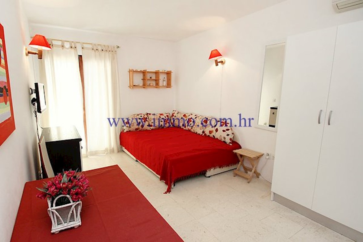 Casa In vendita - SPLITSKO-DALMATINSKA  ČIOVO 