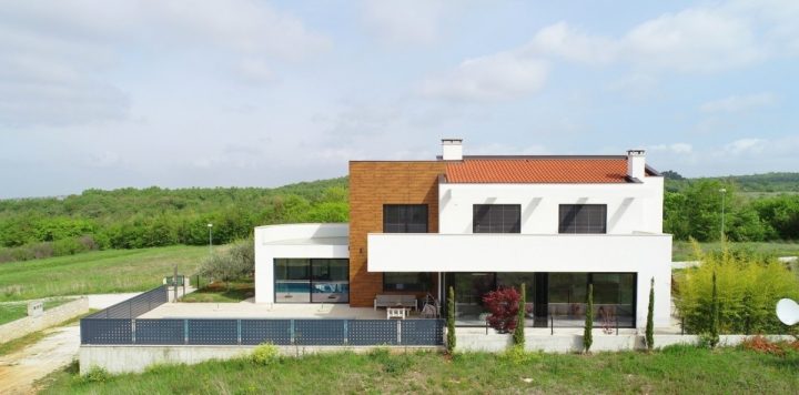 Dům na prodej 400 m² – Poreč