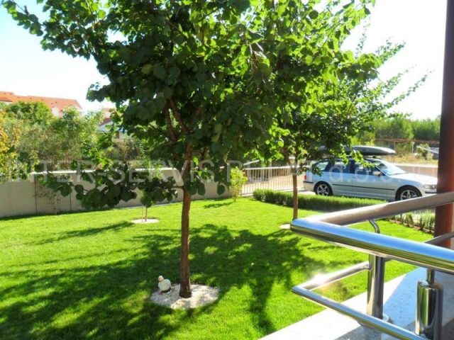 Dom na predaj 398 m² – Srima