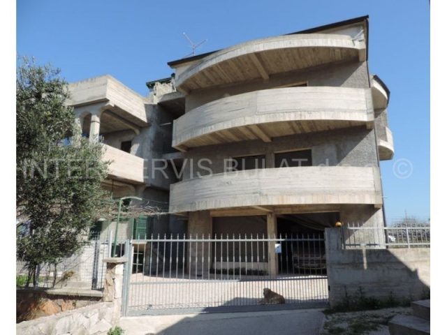 House for sale 477 m² – Jadrija