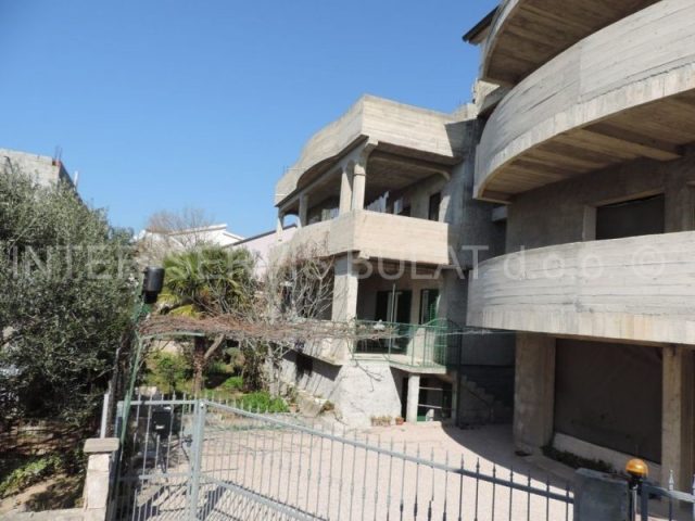 Hiša Naprodaj - šibensko-kninska šibenik - foto 3/24