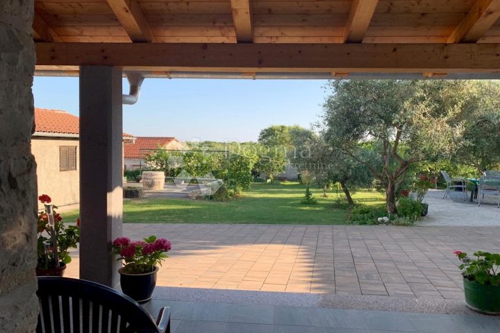 Dům na prodej 240 m² – Bale