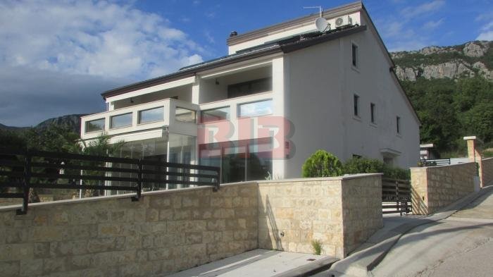 Casa In vendita - PRIMORSKO-GORANSKA  Crikvenica