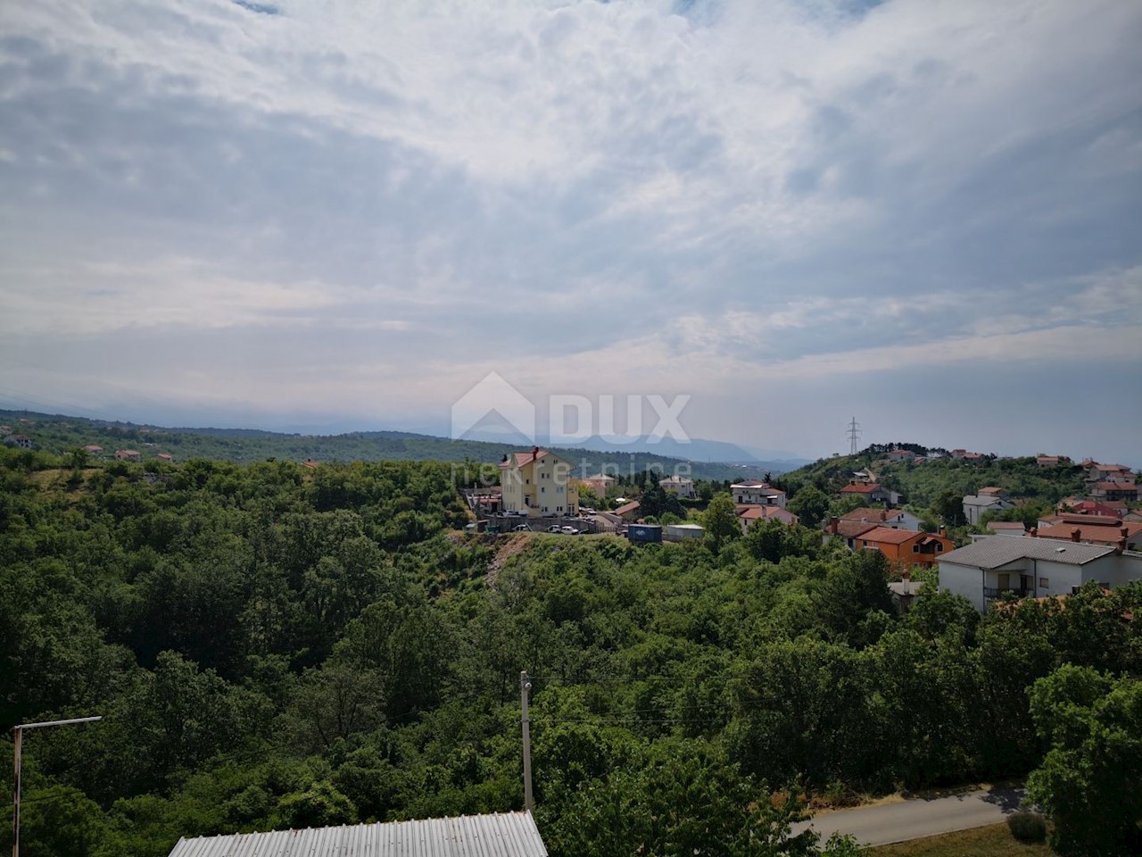 Hiša Naprodaj - PRIMORSKO-GORANSKA  Viškovo
