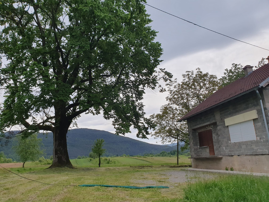 House For sale JEZERO I DIO