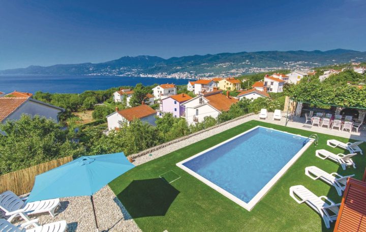Casa in vendita 380 m² – Rijeka